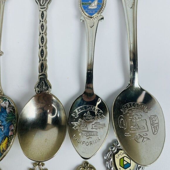 West Coast States LOT Collectible Spoons Landmarks Alaska Hawaii California ETC - Picture 3 of 12